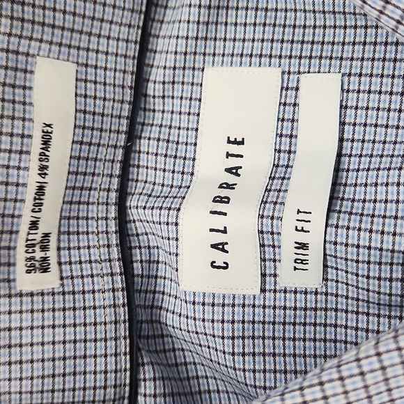 Mens Calibrate Button Down Shirt - Picture 4 of 5